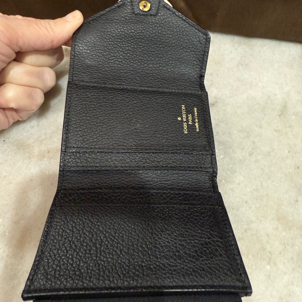 Louis Vuitton Portefeuille Zoe Monogram Trifold Wallet - Picture 9 of 14
